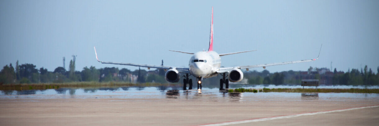 A320 AOG France CDG